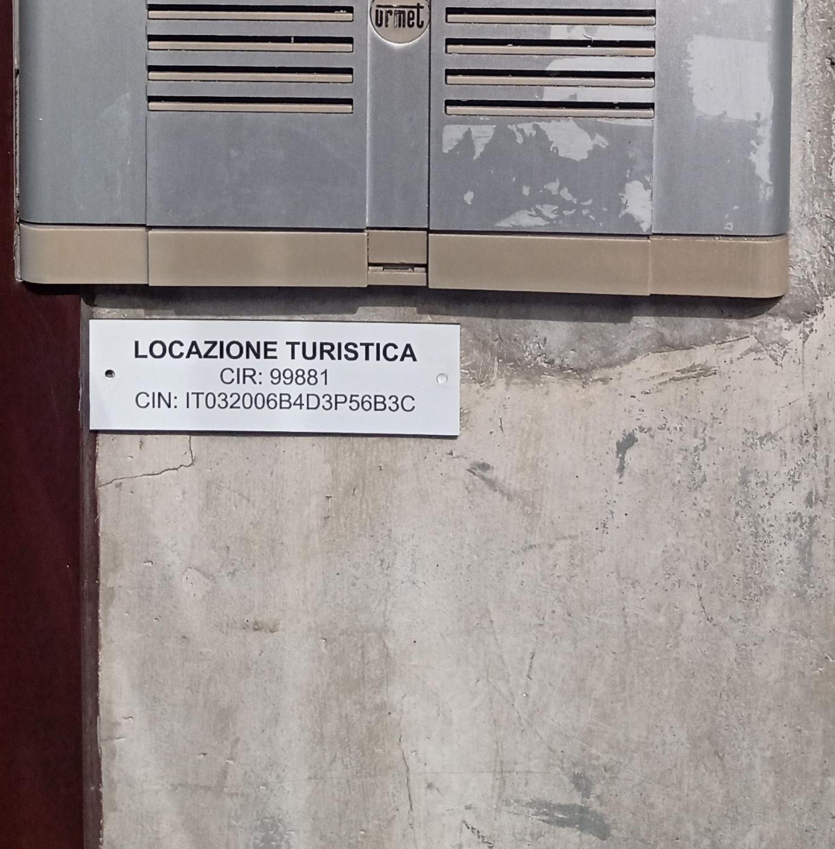 Casa Renova, Intero Appartamento, 2 Camere, Max 4 Ospiti, Trieste Zona Storica Экстерьер фото